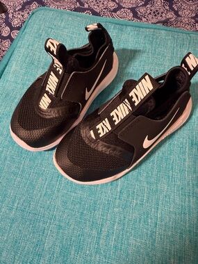 Nike Kids Black and White Slip-On Athletic Sneakers